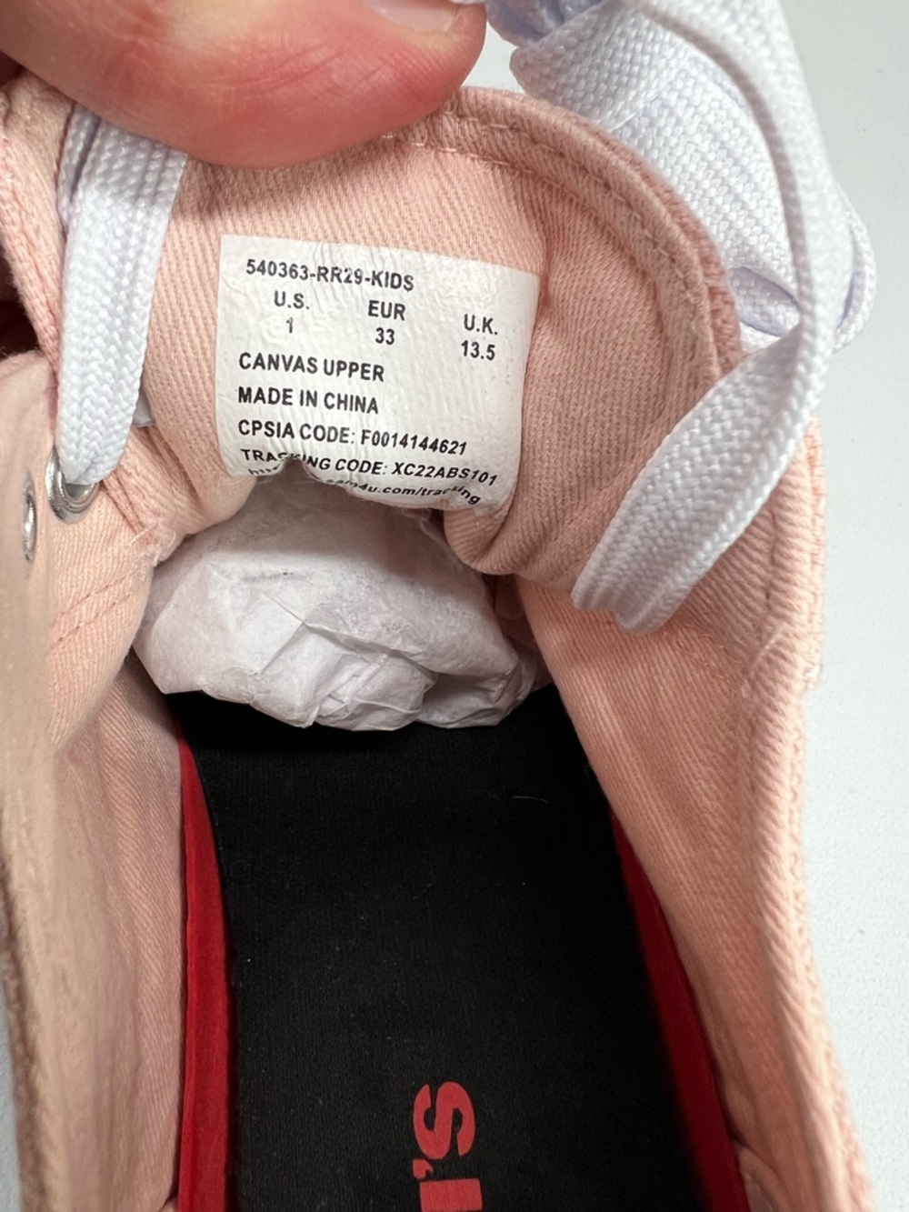 Levi's Kids Canvas Sneakers Size 1 Like New - Picture 6 of 6